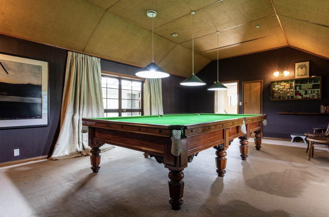 The Billiards Room 퀸즈타운 외부 사진